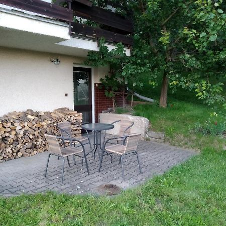Apartmany Pod Strani Vrchlabi Bagian luar foto