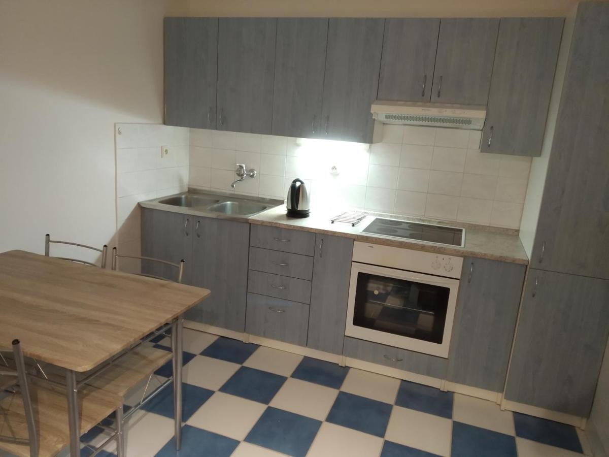 Apartmany Pod Strani Vrchlabi Bagian luar foto