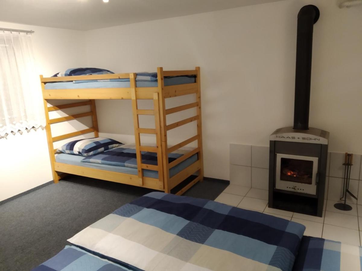 Apartmany Pod Strani Vrchlabi Bagian luar foto